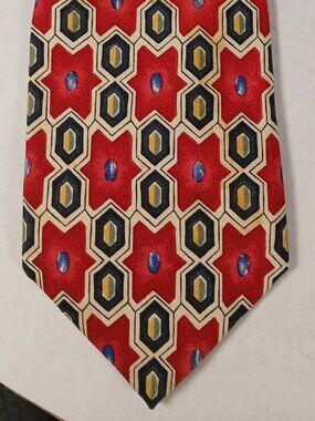Paris All Silk Red Geometric Necktie Vintage Made in Italy Classic 57" Tie